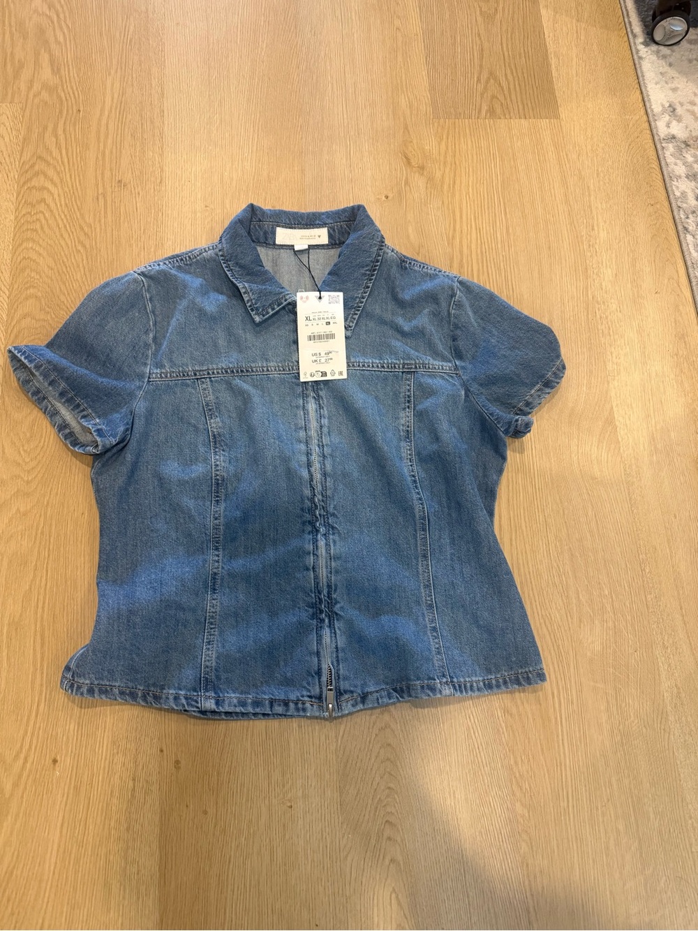 Zara Blue Short-Sleeve Denim Zip-up Shirt 8727/062/400